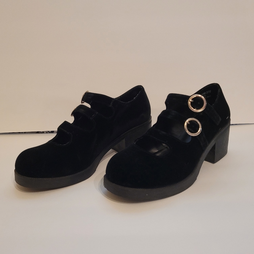 Colin Stewart velvet maryjanes